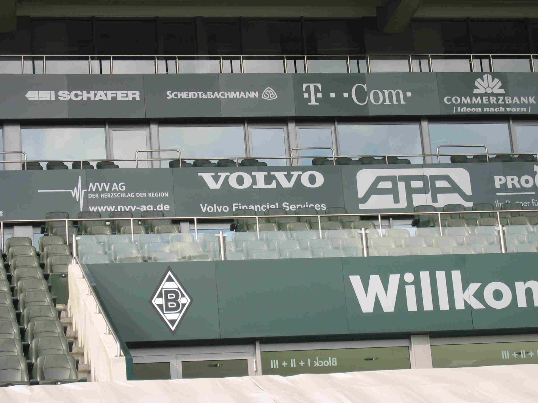 Was Kostet Eine Vip Loge Im Borussia Park rolf-huetten.de